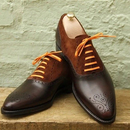 Classic men's Derby shoes crafted from premium leather, offering a versatile and comfortable fit for both formal and casual occasions