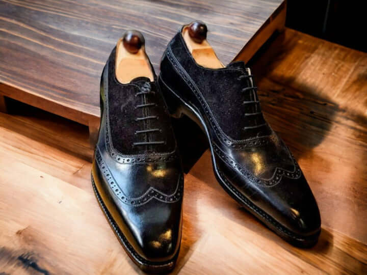 These handmade Two Tone Colour Wing Tip and Lace up Leather Shoes are crafted with premium quality leather, making them lightweight and soft with lasting comfort. The two-tone design adds a stylish and unique touch, while the wing-tip and lace-up closure provide a secure yet adjustable fit. Perfect for any occasion.