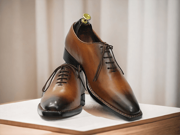 Upgrade your style with these Handmade Men's Two Tone Oxfords Shoes. The perfect blend of luxury and design, these Men Dress Designer Shoes will elevate any outfit. Expertly crafted for comfort and durability, these shoes are a must-have for the modern man. Shop now and step up your game.