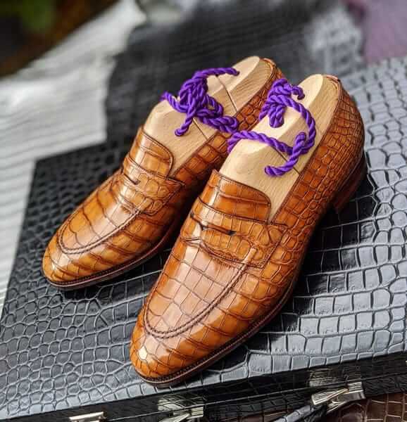 Men's Burgundy Crocodile Leather Shoes, Handmade  Slip On Penny Loafer Shoes, Loafer Shoes