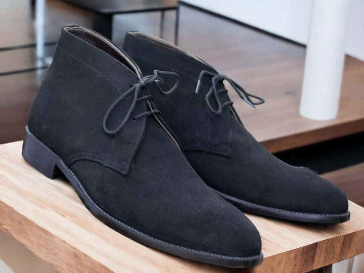 Experience ultimate style and comfort with our Ankle High Hand Painted Chukka Lace Up Boot for Men's. Hand painted for a unique touch, these boots boast a chukka design for added ankle support. Stay on-trend and comfortable all day long with these one-of-a-kind boots.