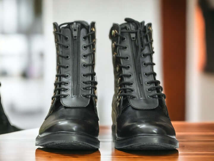 pMen's Black Leather Ankle Boots Army Boots, Stylish Retro Boots