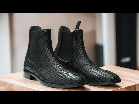 These handmade men's woven Chelsea leather boots offer both style and durability. Handcrafted with the finest materials, they provide a comfortable and secure fit. With a classic design, these Chelsea boots are the perfect addition to any wardrobe. Elevate your footwear game today.