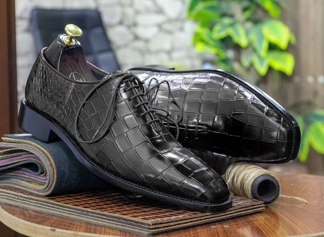 New Pure Handmade Black Alligator Print Whole Cut Dress Shoes For Men's